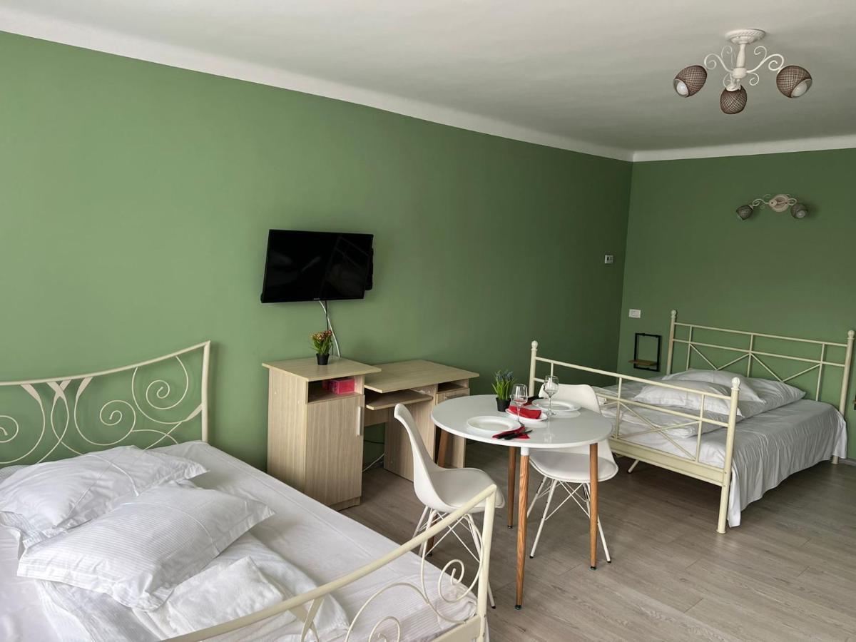 Premont Studios Ghimbav Ngoại thất bức ảnh