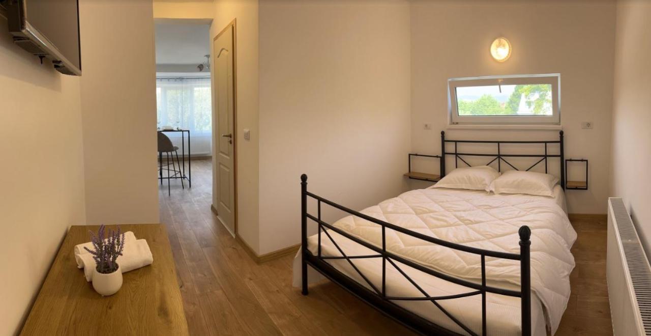 Premont Studios Ghimbav Ngoại thất bức ảnh